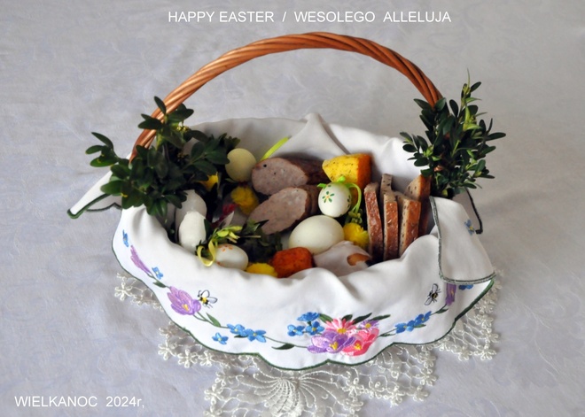 HAPPY  EASTER  /  WESOLEGO  ALLELUJA