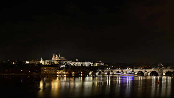 Praga nocą 