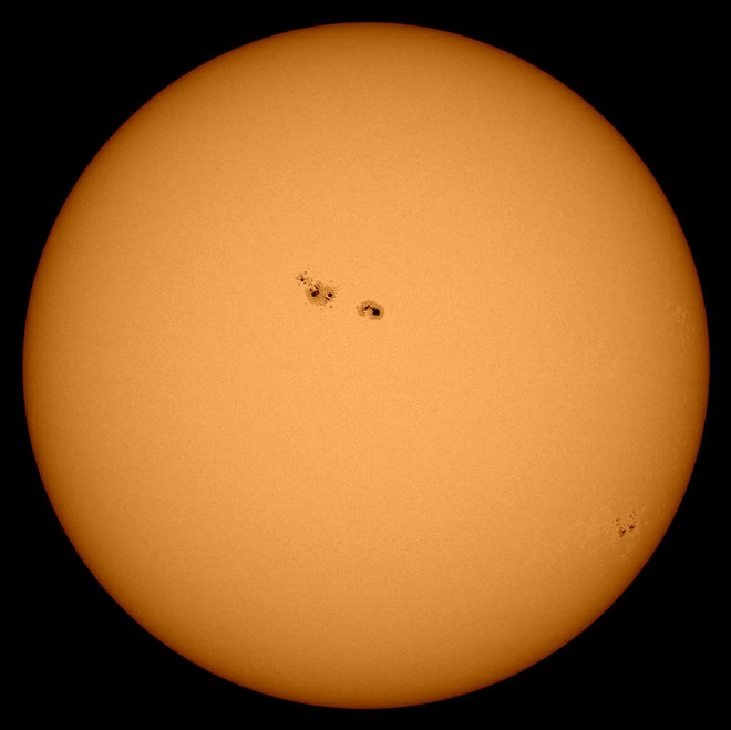 Słońce i plamy AR 2371 / 2367