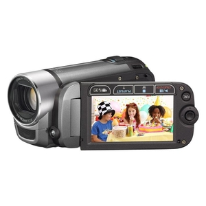 Kamery z SD dla mniej wymagających użytkowników - seria Canon LEGRIA FS300