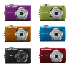 Nikon COOLPIX S3000 - szerokokątny i kolorowy