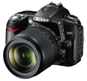 Nikon D90 + Nikkor 18-105 VR