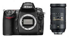 Nikon D700 body + Nikon Nikkor 18-200 mm f/3.5-5.6 G AF-S DX VR II