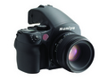 Mamiya DM33 porównana z aparatami Canon 5D Mark II i S90, Nikon D3 i Leica M9