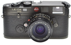 Leica M6 Kenta Kobersteena na aukcji internetowej