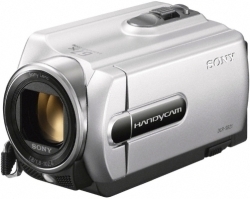 Sony Handycam DCR-SR21E - łatwa w użyciu kamera amatorska