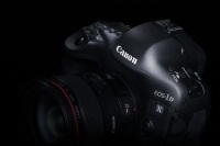 Posłuchaj trybu seryjnego nowej lustrzanki Canon EOS-1D X