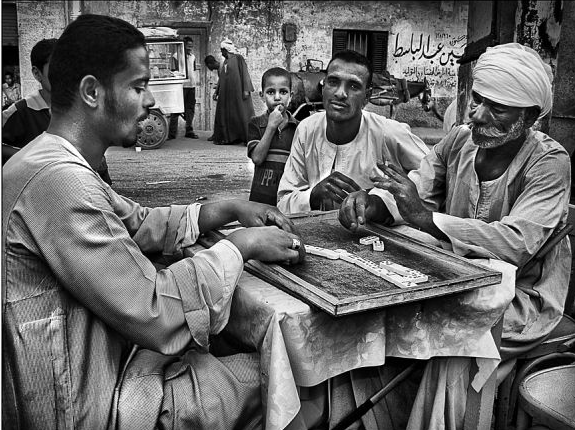 Fotografia na świecie: Maroko Mohamed Maradji Yto Barrada Daoud Aoulad Siad Nour El Ghoumari