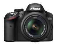 Nikon D3200 z 24 megapikselami