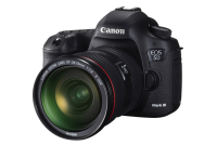 Canon naprawi 'prześwietlające' lustrzanki EOS 5D Mark III