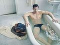 Mistrz olimpijski Michael Phelps reklamuje Louis Vuitton, fotografuje Annie Leibovitz