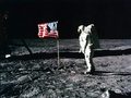 Nie żyje Neil Armstrong, bohater najważniejszej fotografii świata