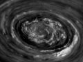 NASA: zobacz zdjęcie cyklonu na północnym biegunie Saturna