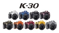 Pentax K-30 w różnych kolorach, różnych wykończeniach