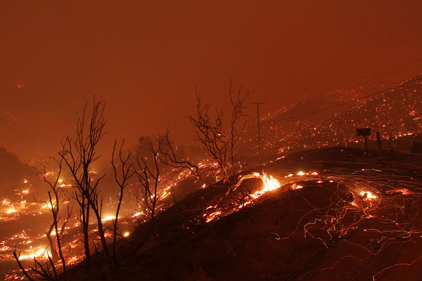 pożar lasów Angeles National Forest 