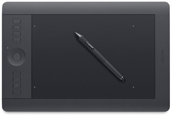 tablety piórkowe graficzne tablet piórkowy tablet graficzny w praktyce Wacom Intuos Pro obróbka zdjęć poradnik portret w czerni i bieli portret czarno-biały lightroom 5 