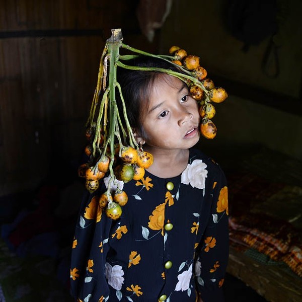 Karolin Klüppel wieś Mawlynnong Indie portrety dziewczynek reportaż