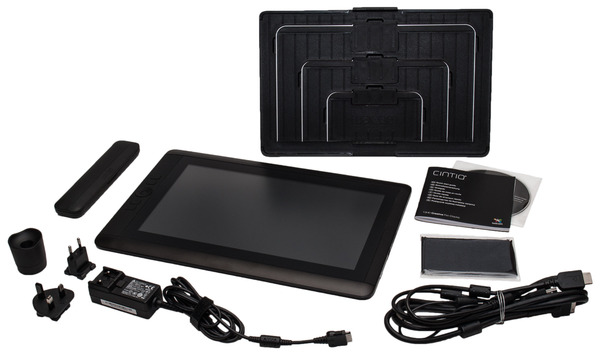 Wacom Cintiq 13HD tablet piórkowy tablet graficzny monitor hybryda tabletu i monitora recenzja test praktyczny