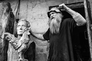 "Spotkania"  wystawa rzeźby Romana Gąski i fotografii Kuby Szymańskiego