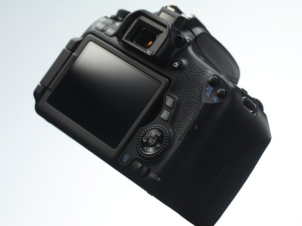 Canon EOS 750D Canon EOS 760D lustrzanka lustrzanki entry level