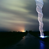 Tornada malowane światłem na zdjęciach Martina Kimbella