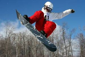 Wyostrzanie końcowe fotografii krajobrazowych i sportowych, których tematyką są śnieg i zima 
