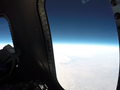 Film ukazujący udany lot rakiety New Shepard. To znakomita okazja, aby podziwiać piękno Ziemi widzianej z granicy kosmosu. 