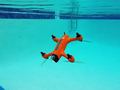 Wodoszczelny dron Spry – rewolucja w nagrywaniu sportów wodnych