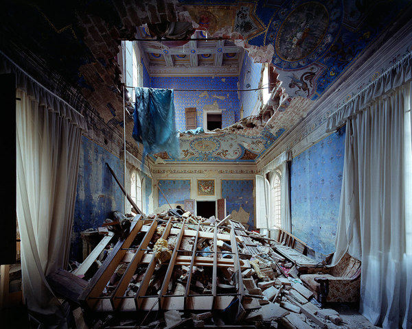 Opuszczone dekadenckie włoskie pałace