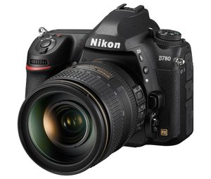 Nikon D780 - poznaj hybrydę lustrzanki i bezlusterkowca