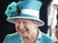 Fotograf ujawnia, że Królowa Elżbieta nienawidziła swoich rąk