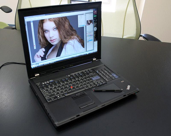 wbudować komputer deklasować który konkurencja graficzny pierwszy fotograf dla być ThinkPad laptop 