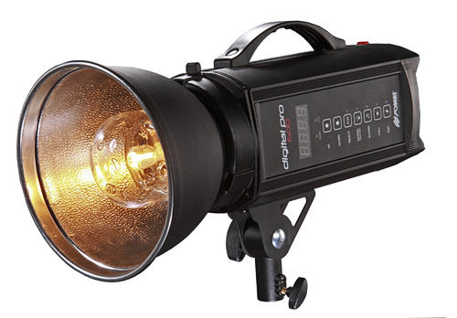 Leonard Karpiłowski Fomei zestaw lamp błyskowych Digitalis Pro Digital Pro odbłyśnik parasolka BoomLight 600 przysłona czas ładowania temperatura barwowa lampa modelująca