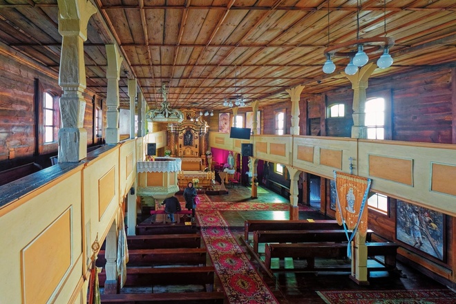 wnętrze kościoła w Złotowie