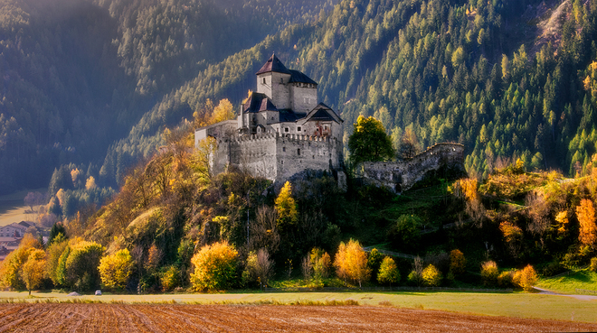 Jesienny zamek