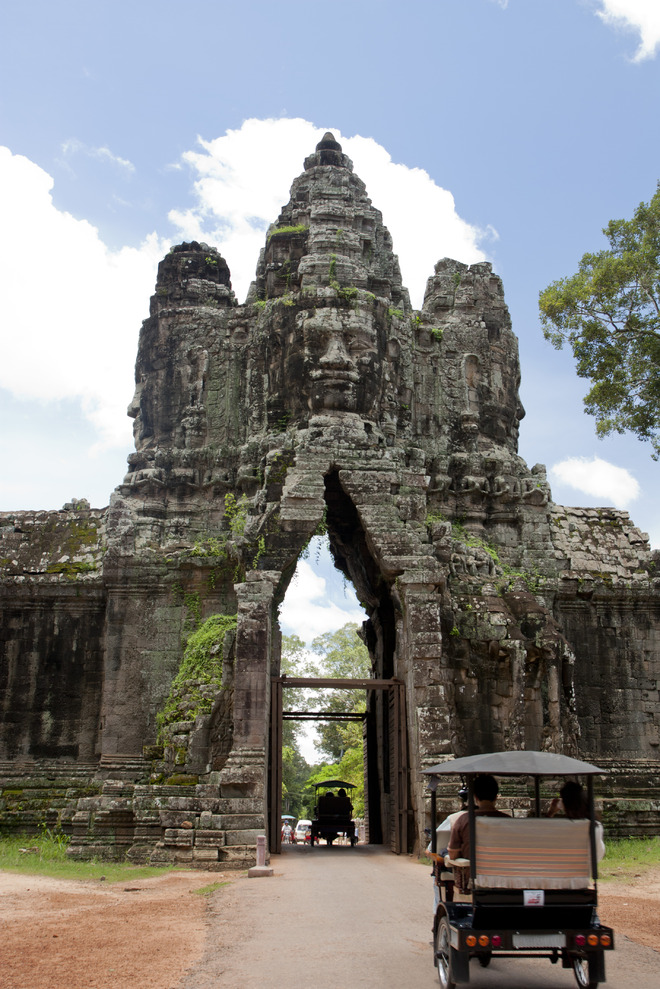 AngkorThomBrama