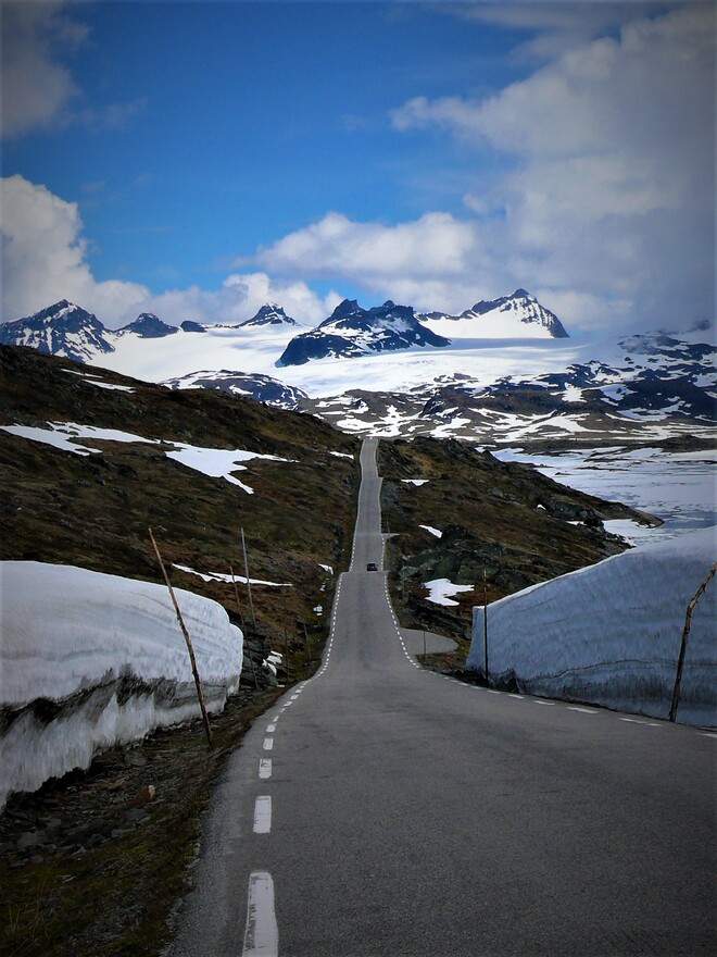 Śnieżna Droga Norwegia