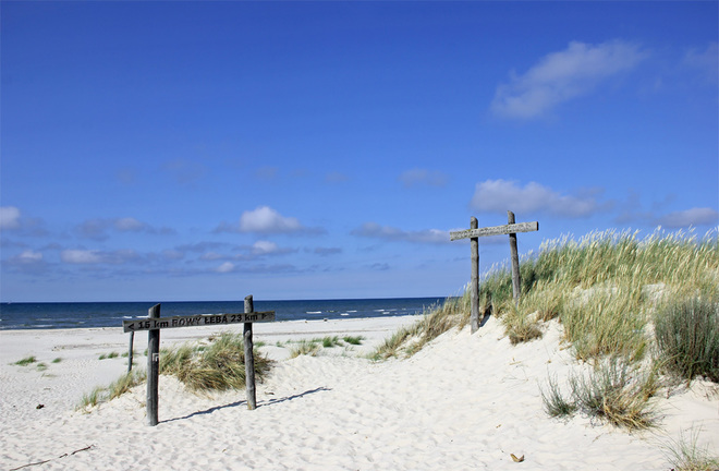 Czołpino - plaża w sezonie (od strony wydmy czołpińskiej).