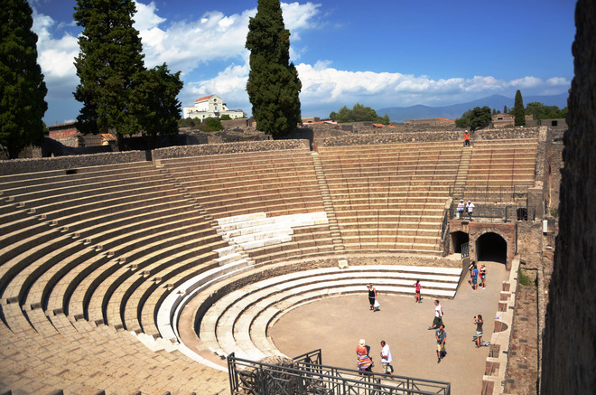 Pompeje Teatr Duży