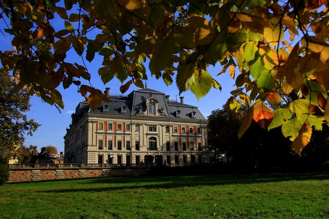 Pałac w  Pszczynie &quot;tradycyjnie jesiennie&quot; 