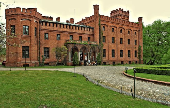 Zamek Jan III Sobieski w Rzucewie