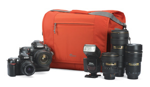Lowepro Nova Sport AW - torby dla podróżujących miłośników fotografii