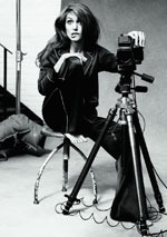 Muzy: Angelina Jolie w obiektywie 14 fotografów