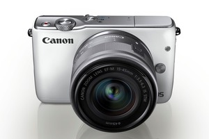 Canon EOS M10 z obiektywem EF-M 15-45 mm f/3.5-6.3 IS STM 