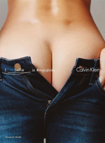 Erotyczne reklamy Calvina Kleina obrazem ewolucji współczesnej kultury