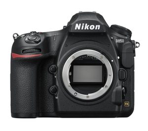 Nikon D850 -  pierwsza lustrzanka cyfrowa, która zdobyła 100 punktów w teście DxOMark