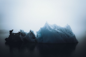 Mistyczne góry lodowe na pięknych zdjęciach Jana Erika Waidera