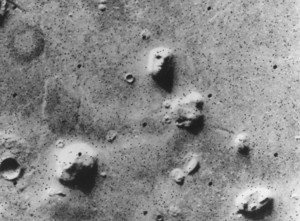 100 najbardziej zaskakujących zdjęć świata: Viking 1 – Marsjańska twarz