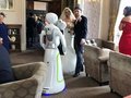 Robot zamiast fotografa na angielskim ślubie