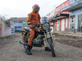 Boda Boda Madness - Jan Hoek fotografuje osobliwych motocyklistów-taksówkarzy
